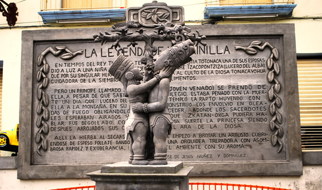 バニラ伝説の碑（メキシコ・ベラクルス州）